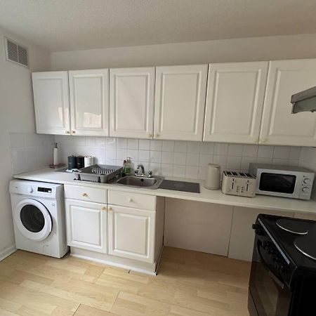 Spectacular Apartment Бирмингем Экстерьер фото